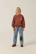 Load image into Gallery viewer, Rabbit Brown Sweatshirt