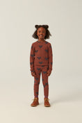 Load image into Gallery viewer, Hearts Brown Leggings