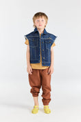 Load image into Gallery viewer, Hog Kid Vest
